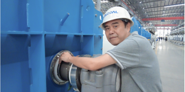 宏工人物丨從研究所副總到宏工機(jī)械設(shè)計工程師，閑不下來的機(jī)械設(shè)計探索人