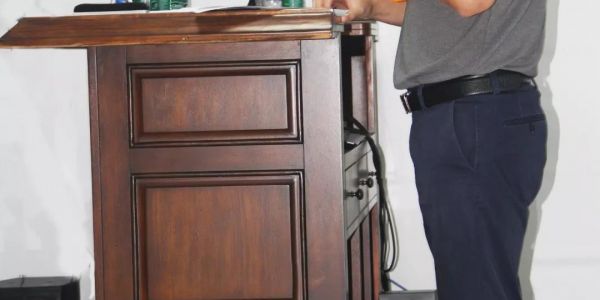 誕魁破曉 破繭成蝶——記董事長羅才華在“誕魁”研修班開班儀式上的發(fā)言